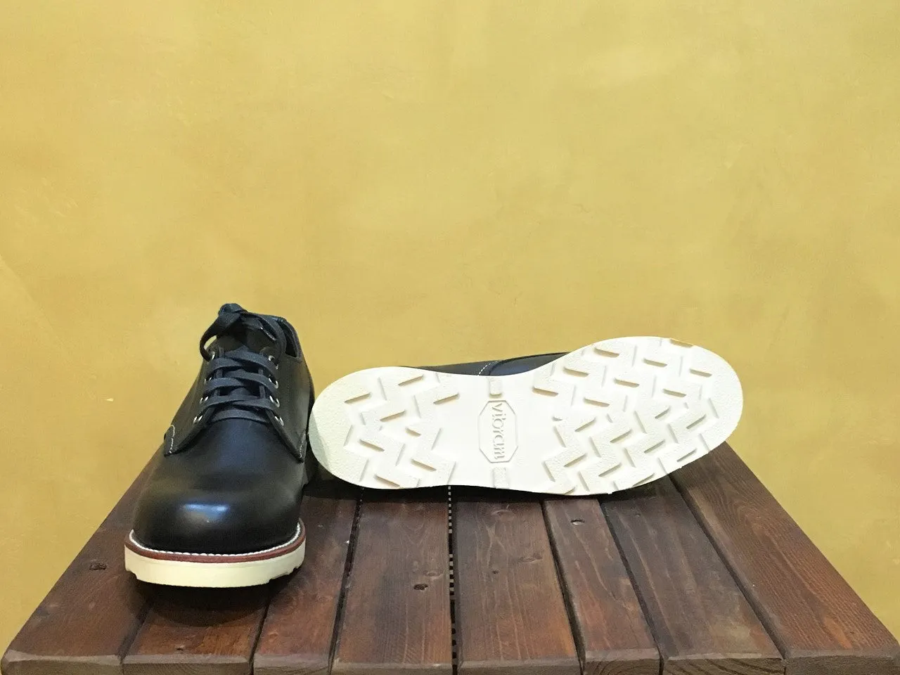 1901M43 Chippewa Boots Black Whirlwind General Utility Plain Toe Oxford Shoe　
