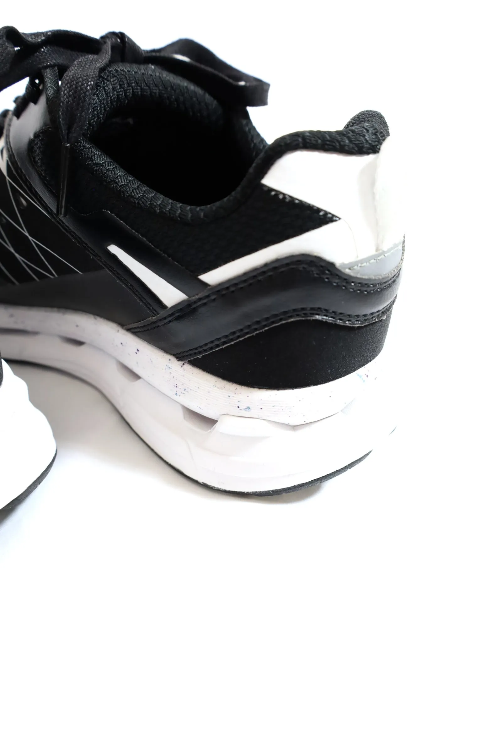BLK / WM ×MOISTHROUGH360 WATERPROOF SNEAKER - BK2571803