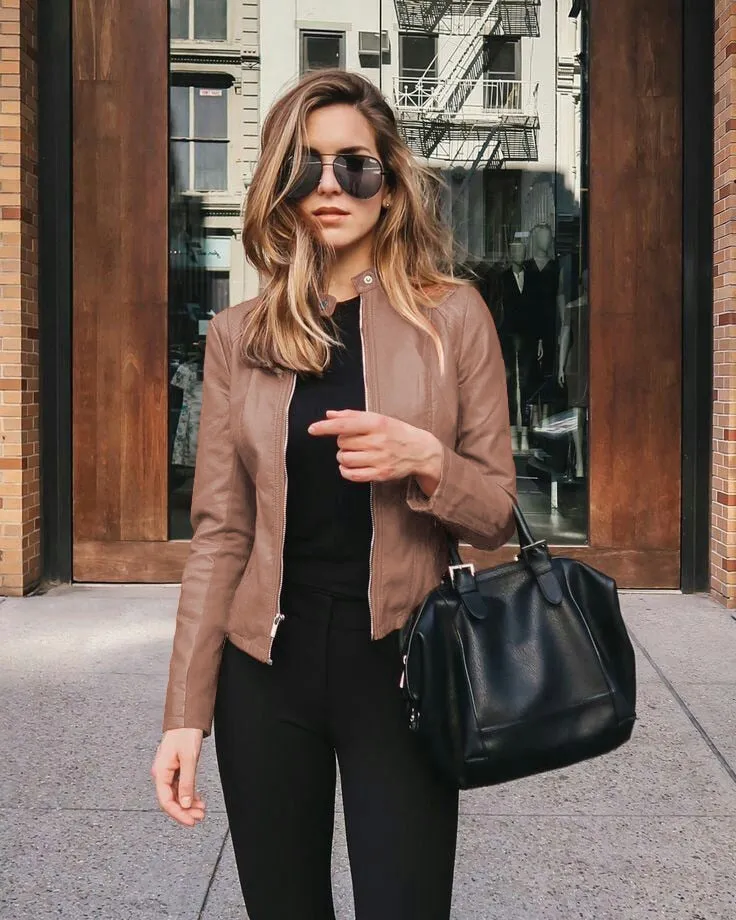 Chic Women’s Slim-Fit Leather Jacket for Modern Fashion
