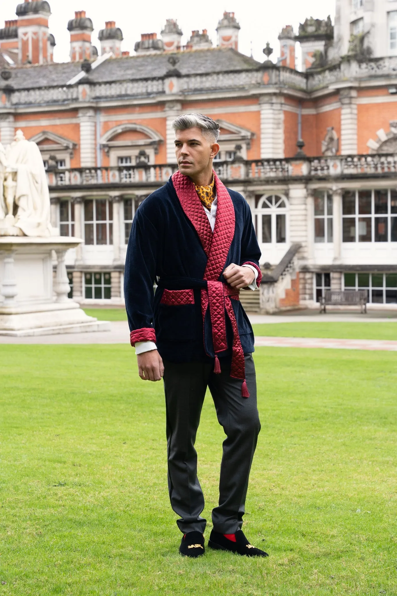 Cliveden Short Velvet Navy Smoking Jacket with Quilted Satin Collar
