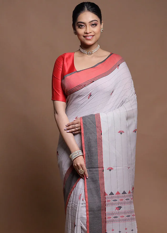 Cream Cotton Saree With Blouse Piece