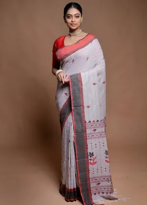 Cream Cotton Saree With Blouse Piece
