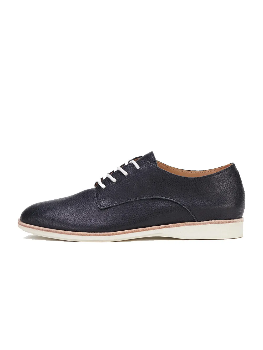 Derby Super Soft Black Tumble Shoes