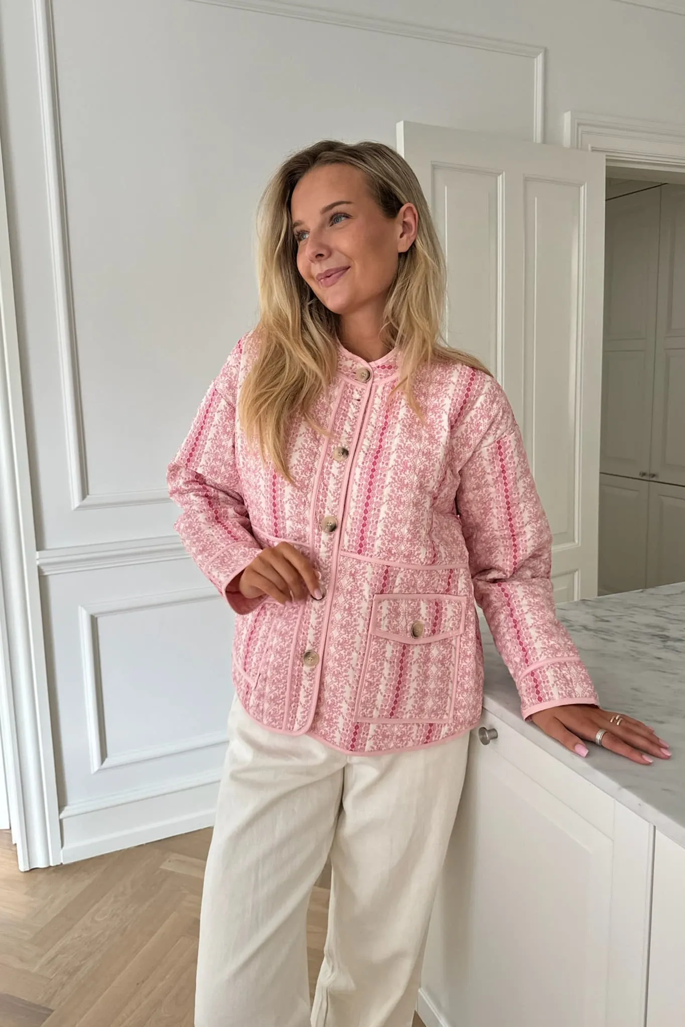 EmmyIC Quilted Jakke - Pink Blomsterprint