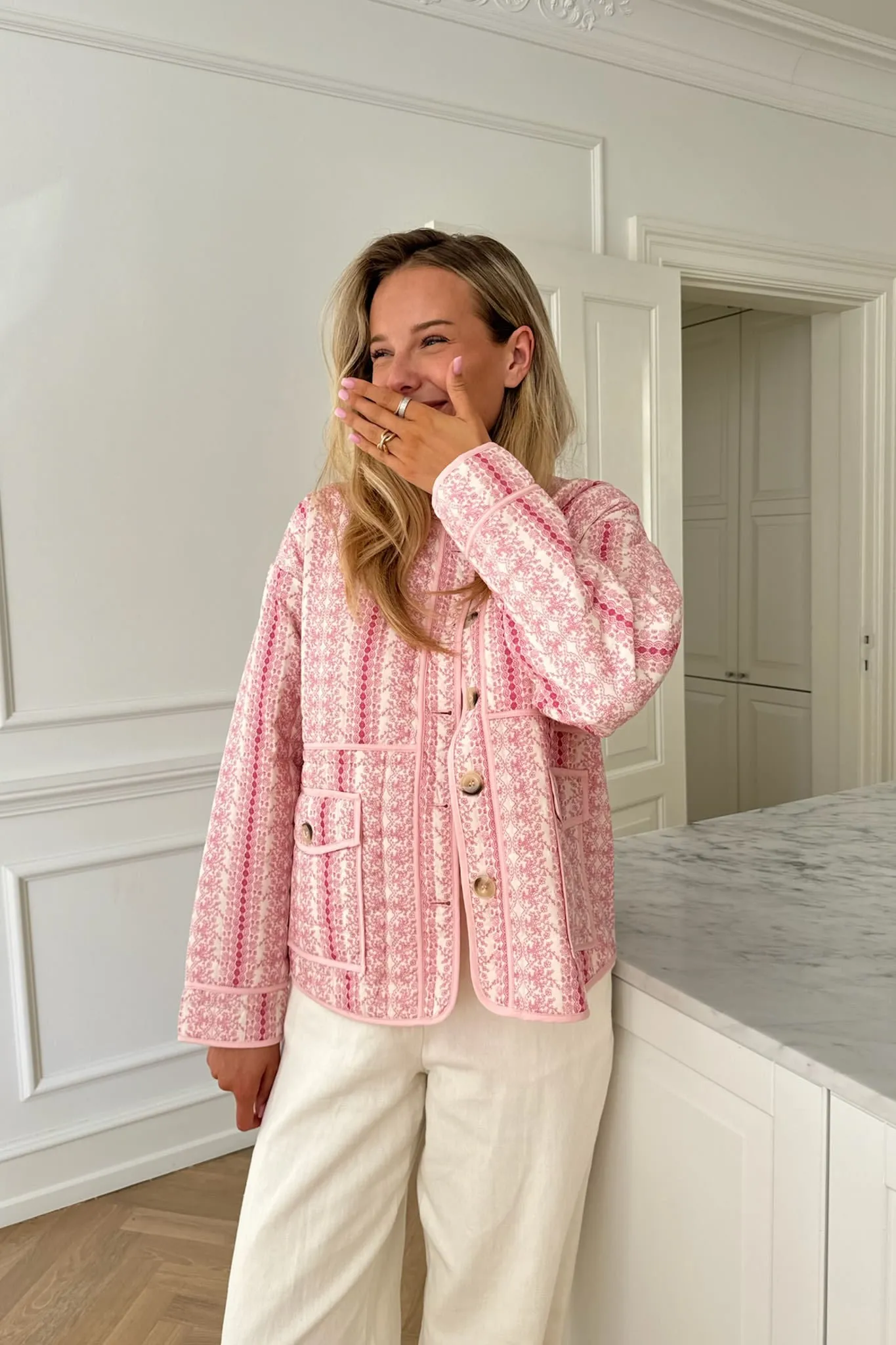EmmyIC Quilted Jakke - Pink Blomsterprint