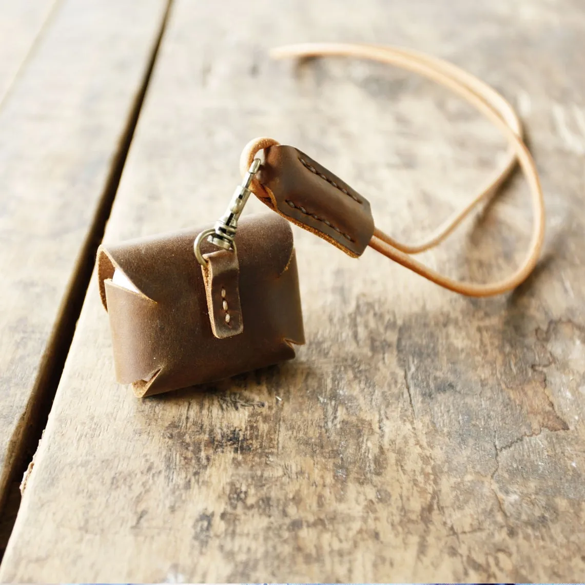 EXINOZ Handmade Leather Airpods Pro Case