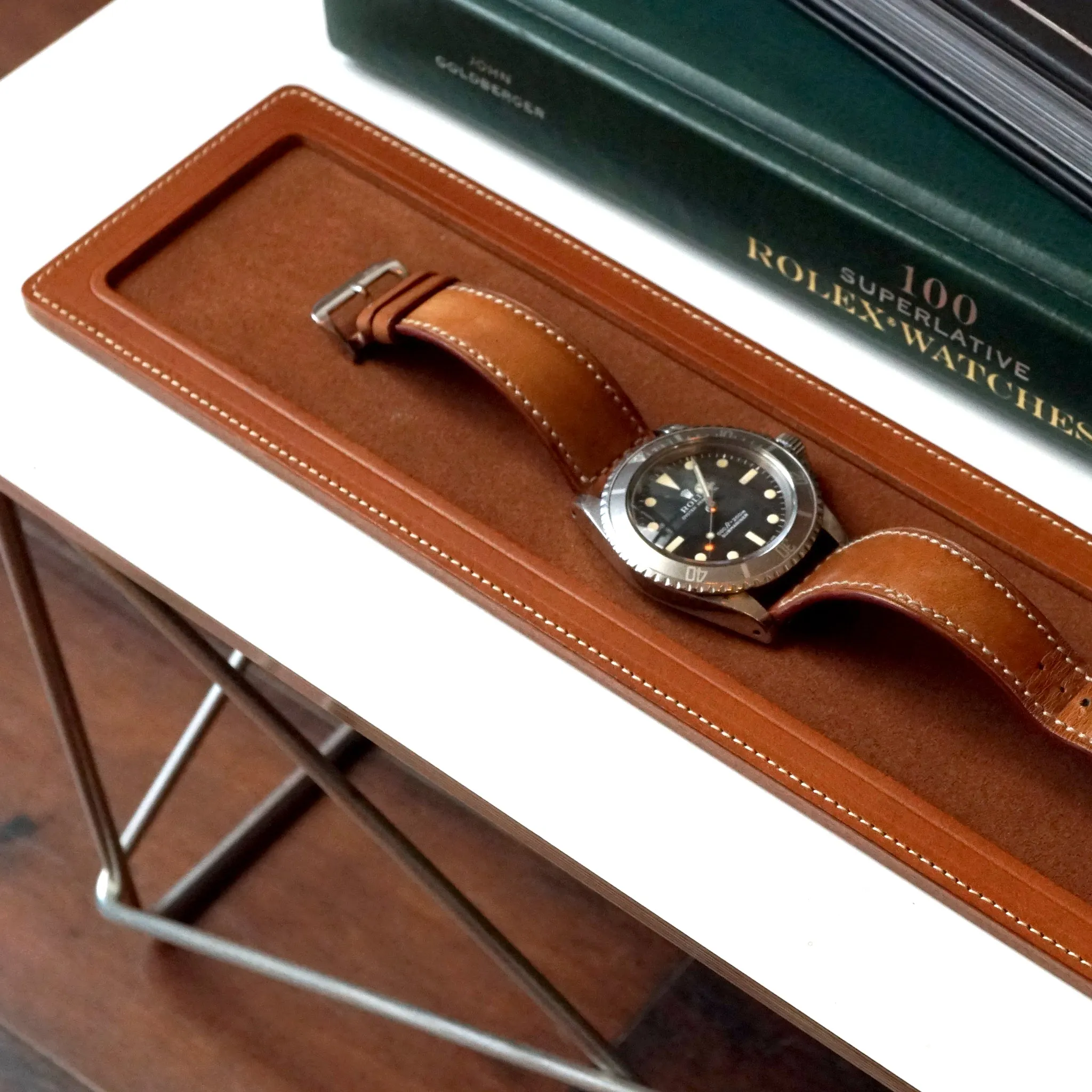 GOLD TAN LEATHER SINGLE WATCH TRAY