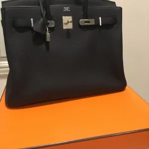 Hermès Birkin 35 Noir (Black) Togo Palladium Hardware PHW