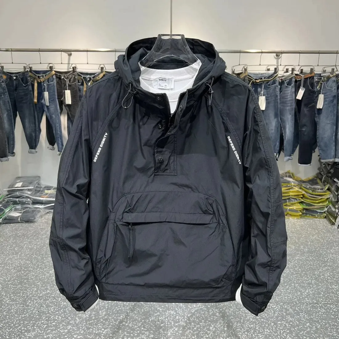 Hilbert Outdoor Jacket for Functional Use