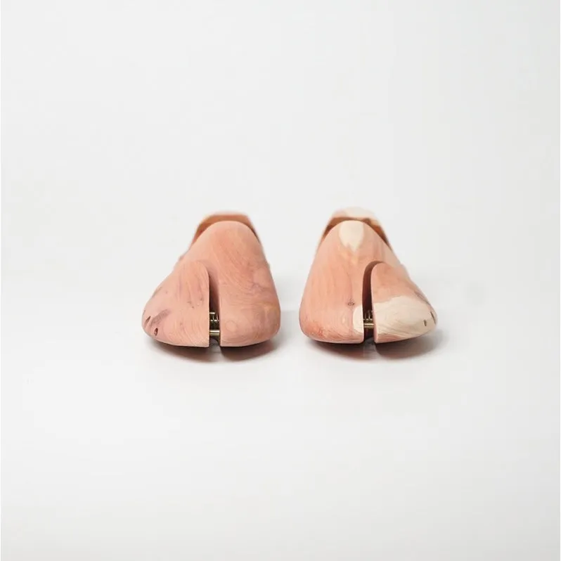 JULIETTA - Red Cedar Premium Shoe Tree made with Aromatic Redcedar from the USA.Premium ดันทรงรองเท้าผลิตจากไม้ Redcedar