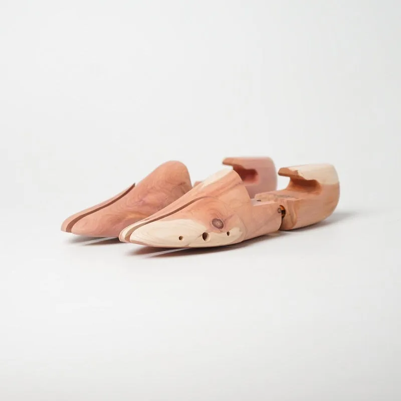 JULIETTA - Red Cedar Premium Shoe Tree made with Aromatic Redcedar from the USA.Premium ดันทรงรองเท้าผลิตจากไม้ Redcedar