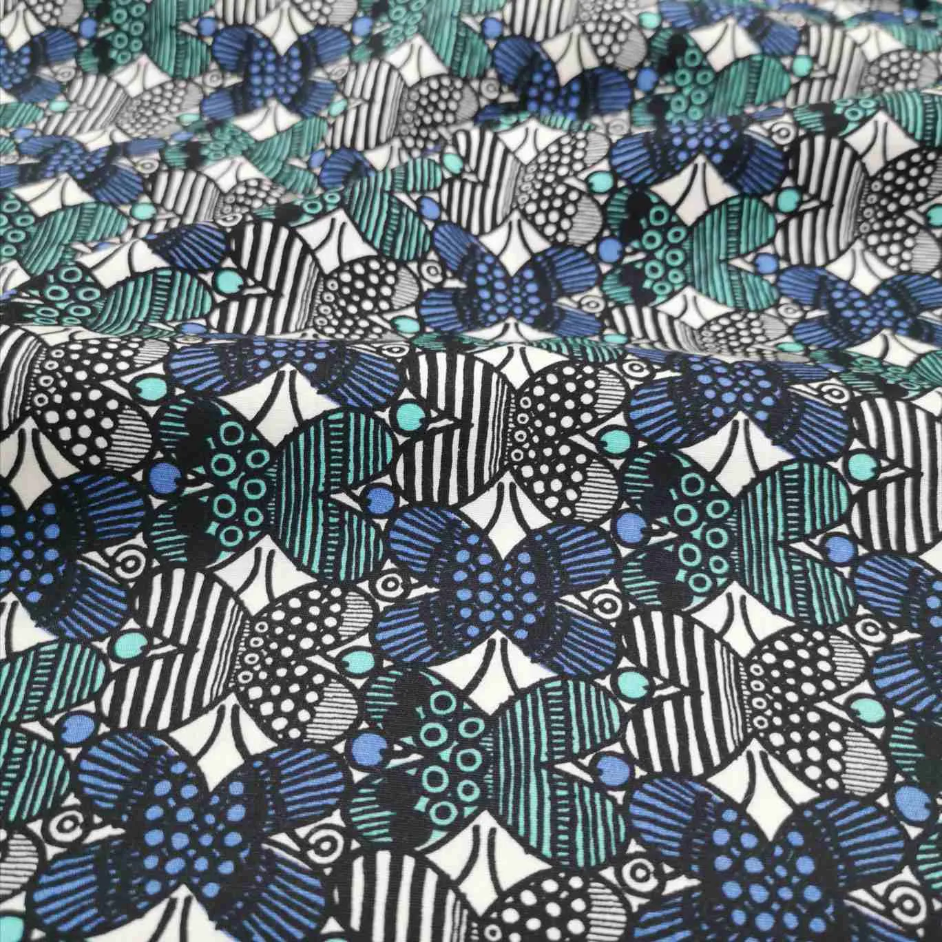 Kobayashi Poplin Cotton Butterflies, Blue