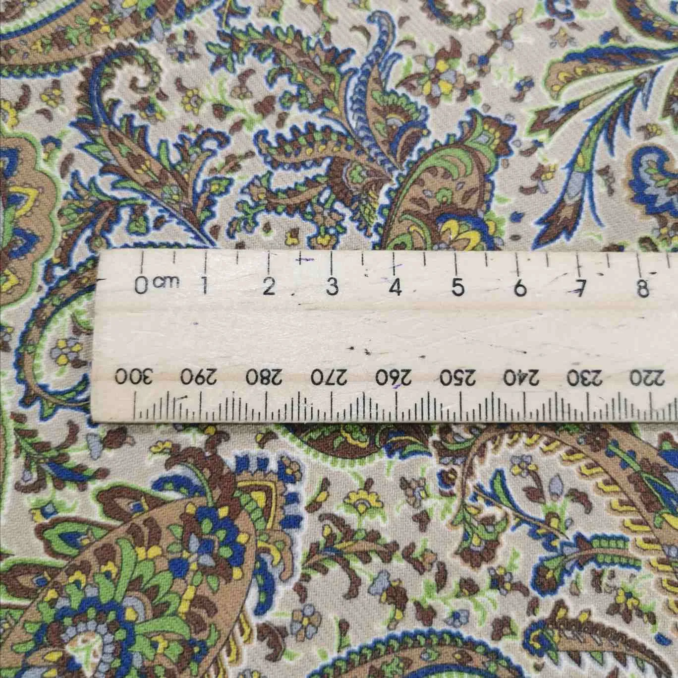Kokka Cotton Twill, Paisley, Green