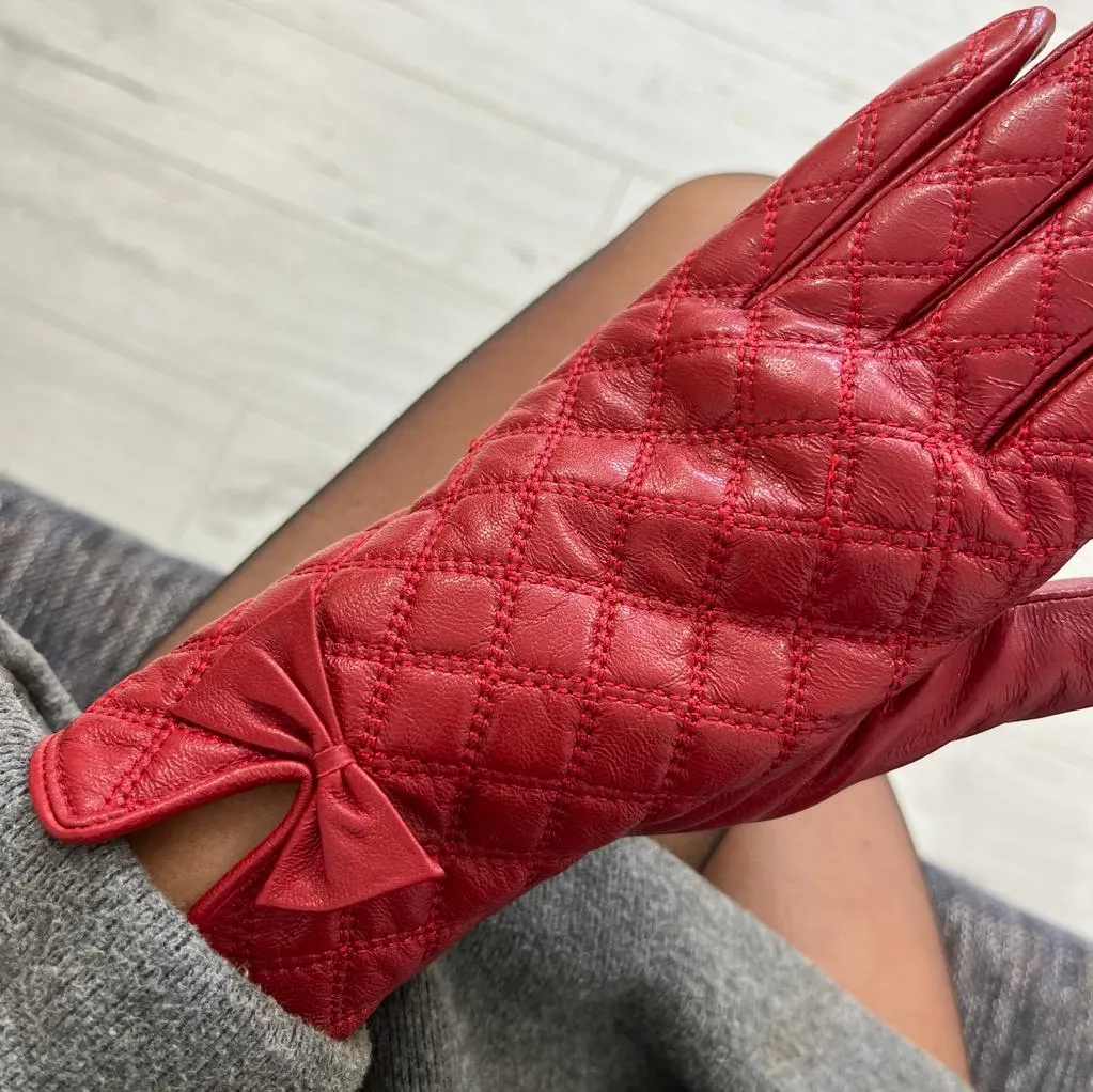 Ladies Leather Quilted Gloves - Red