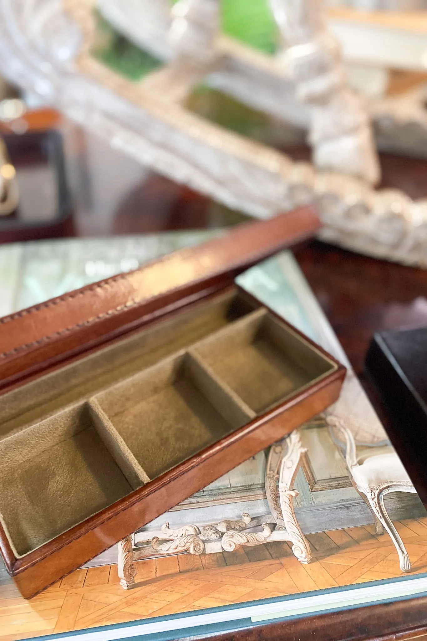Leather Sectioned Jewel/Cufflink Box