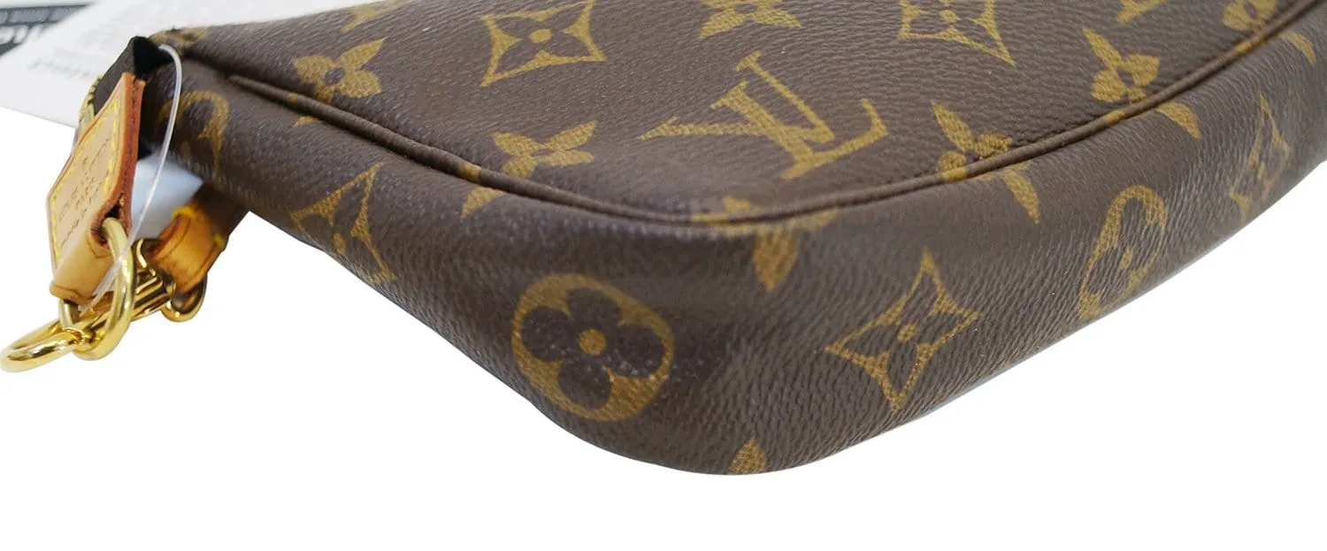 LOUIS VUITTON Monogram Canvas Pochette Accessoires Handbag