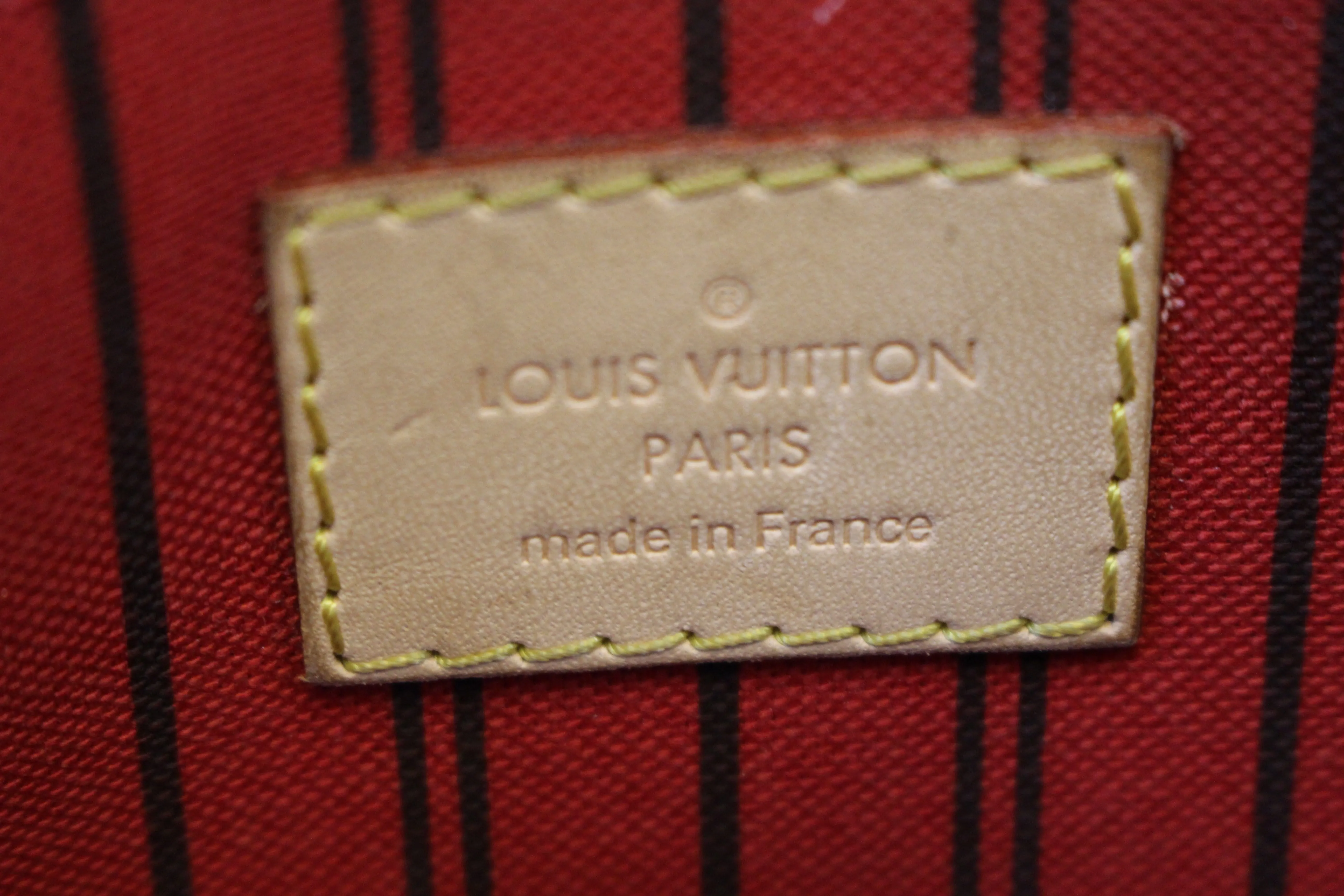 LOUIS VUITTON Monogram Neverfull MM Pochette Wristlet Red
