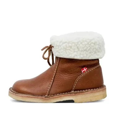 Margaretha | waterproof design with wool lining women's boots