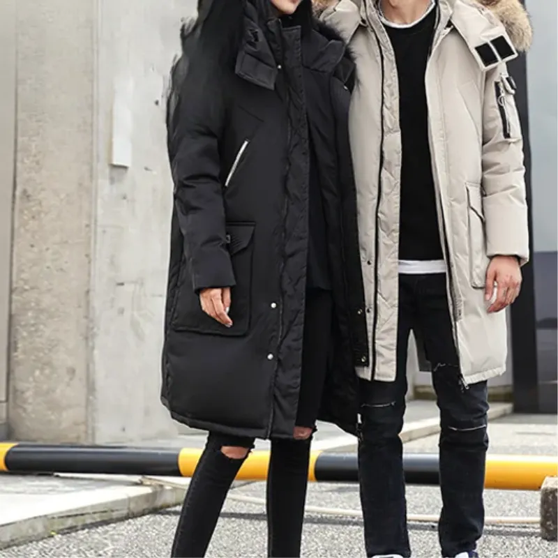 Men's parka winter jacket with detachable hood and practical pockets - Perfect for chilly days