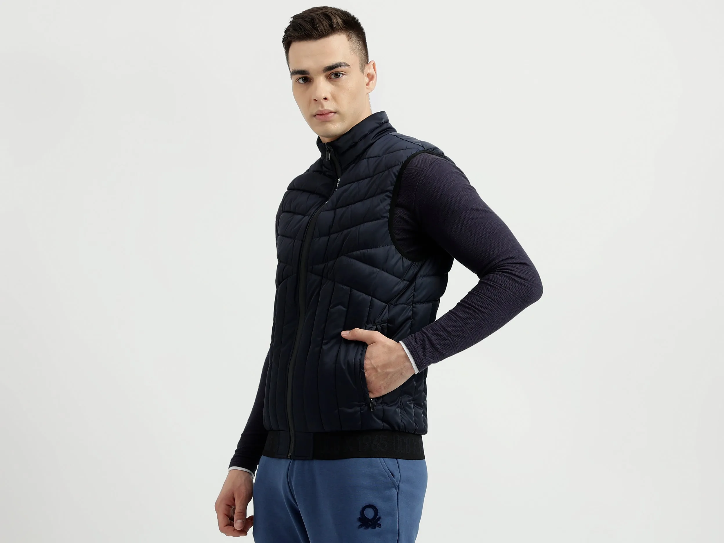 Men's Regular Fit Mock Neck Tech Fabric Quilted Jacket