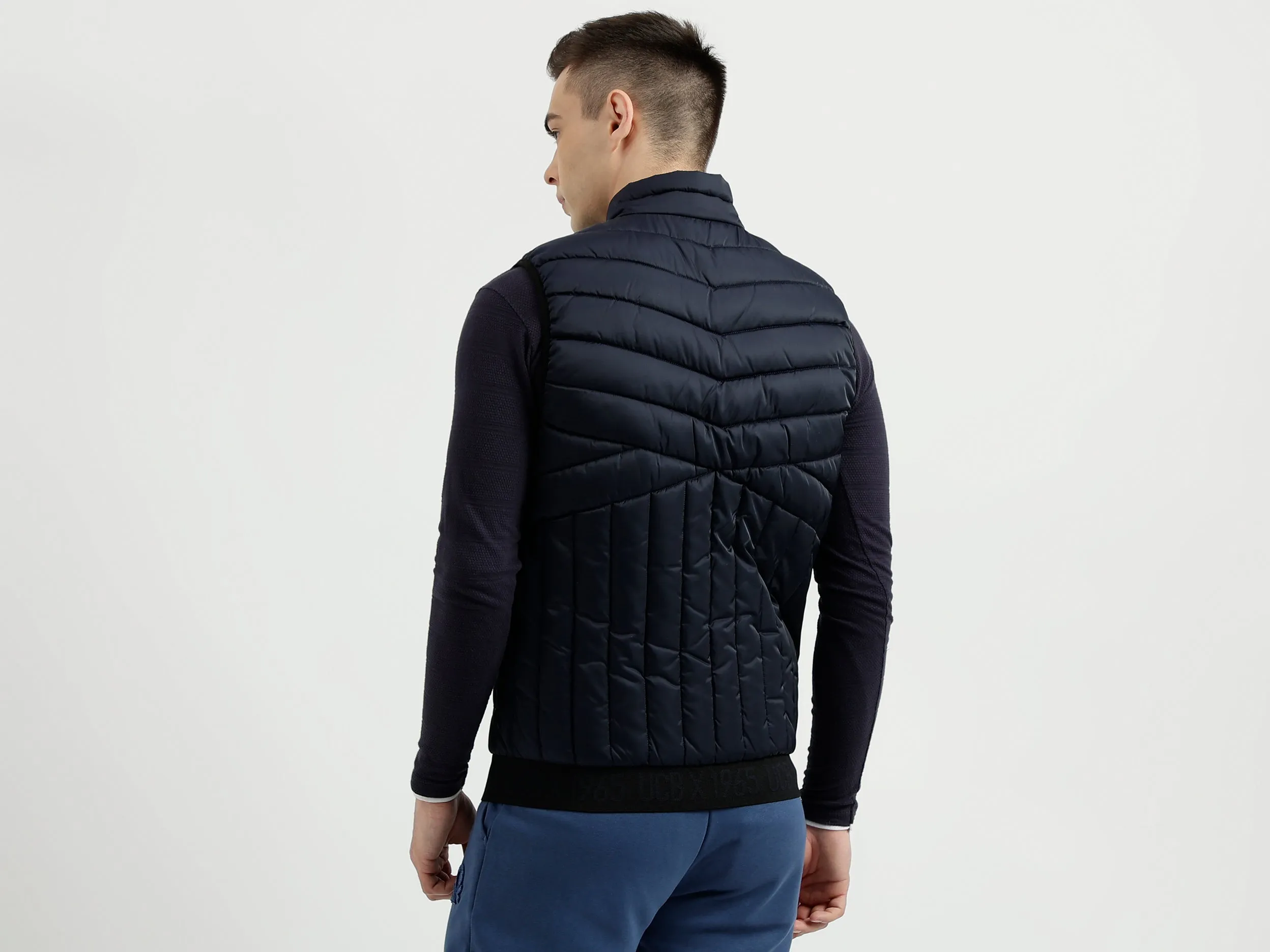 Men's Regular Fit Mock Neck Tech Fabric Quilted Jacket