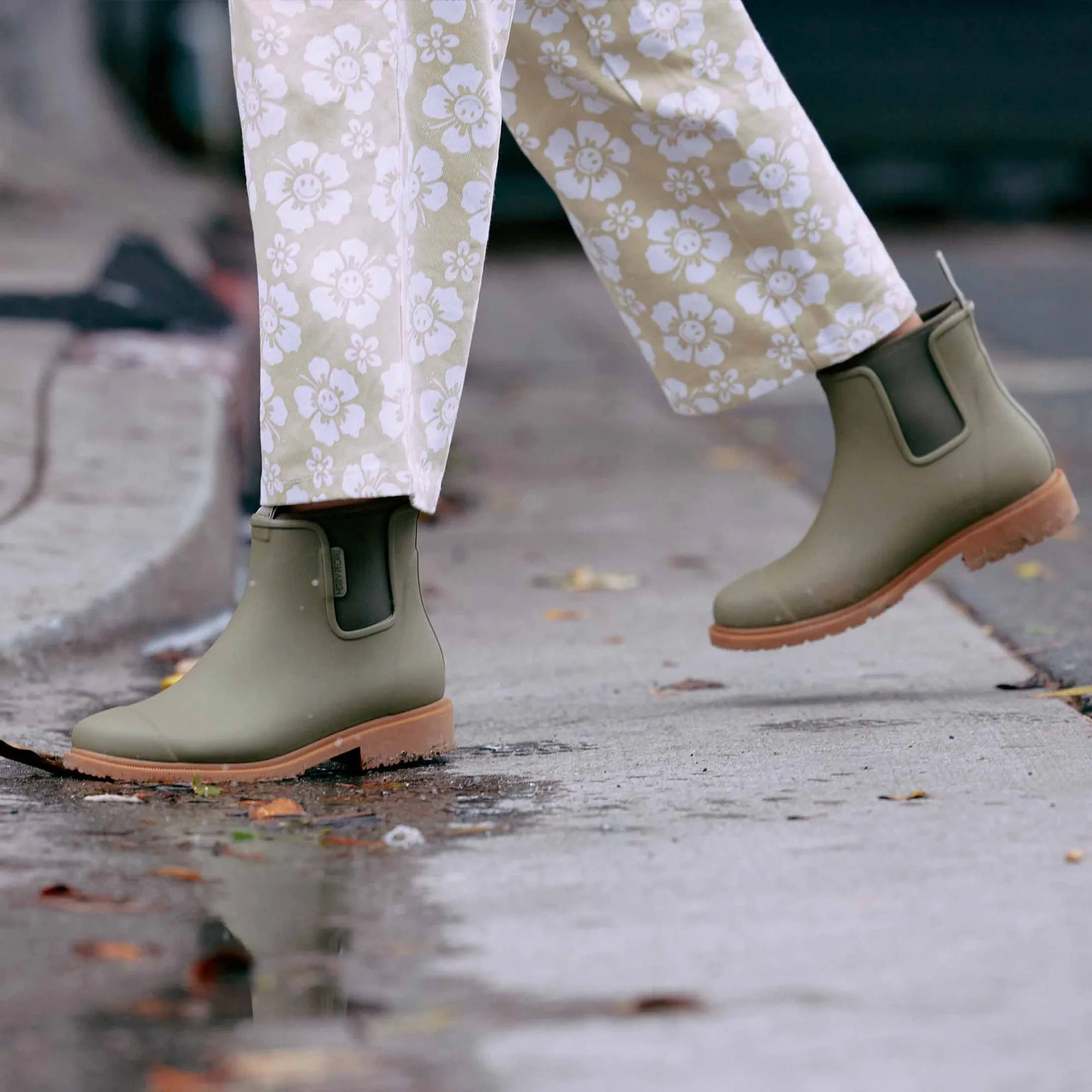 Merry People Bobbi Gumboots - Khaki