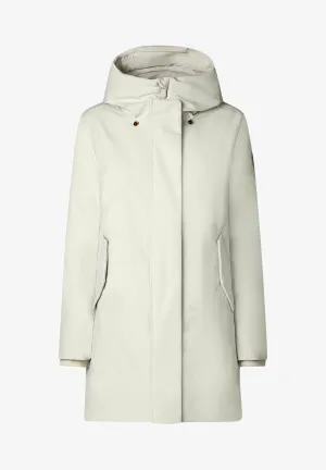 Nellie Parka W