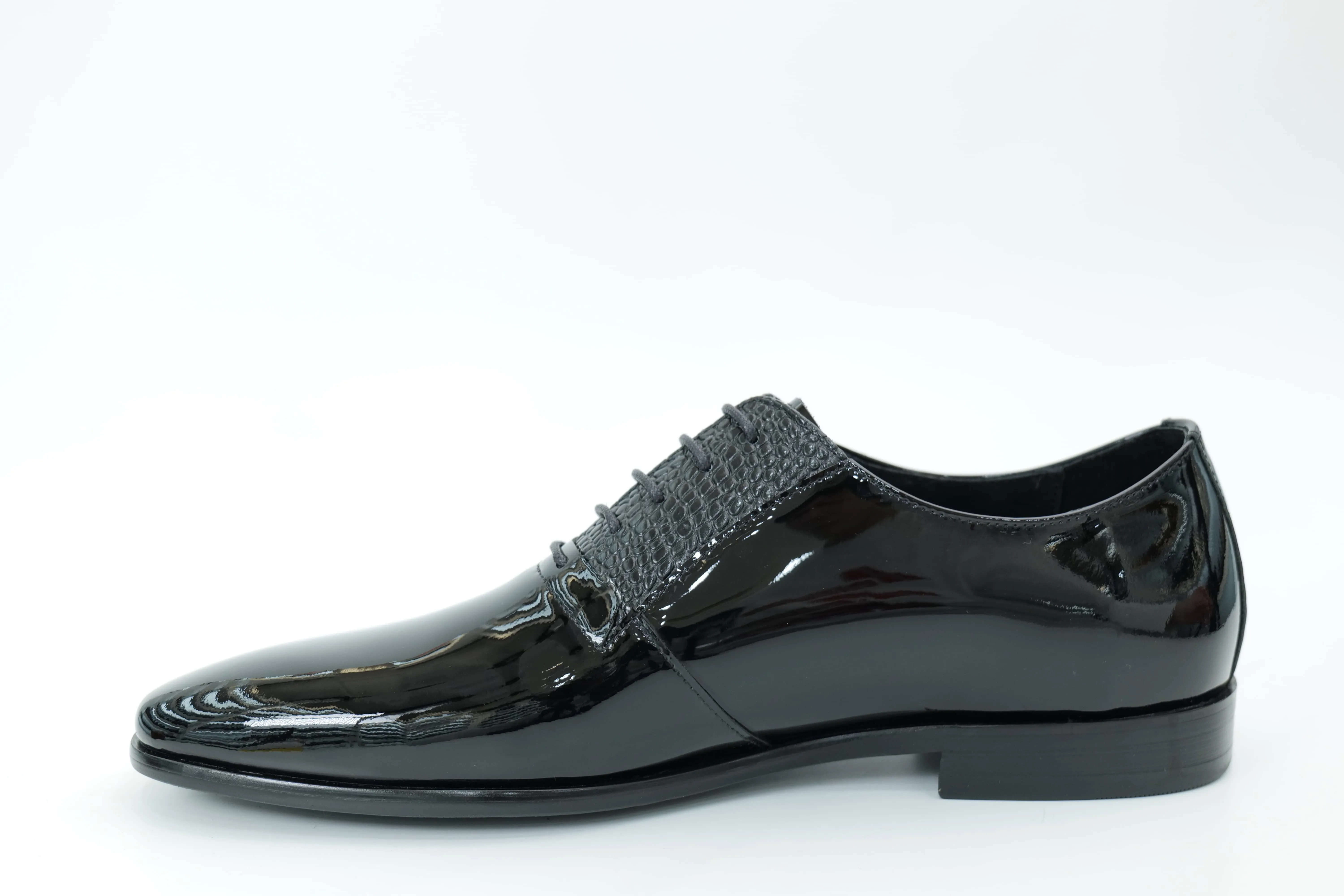 Oxford shoes