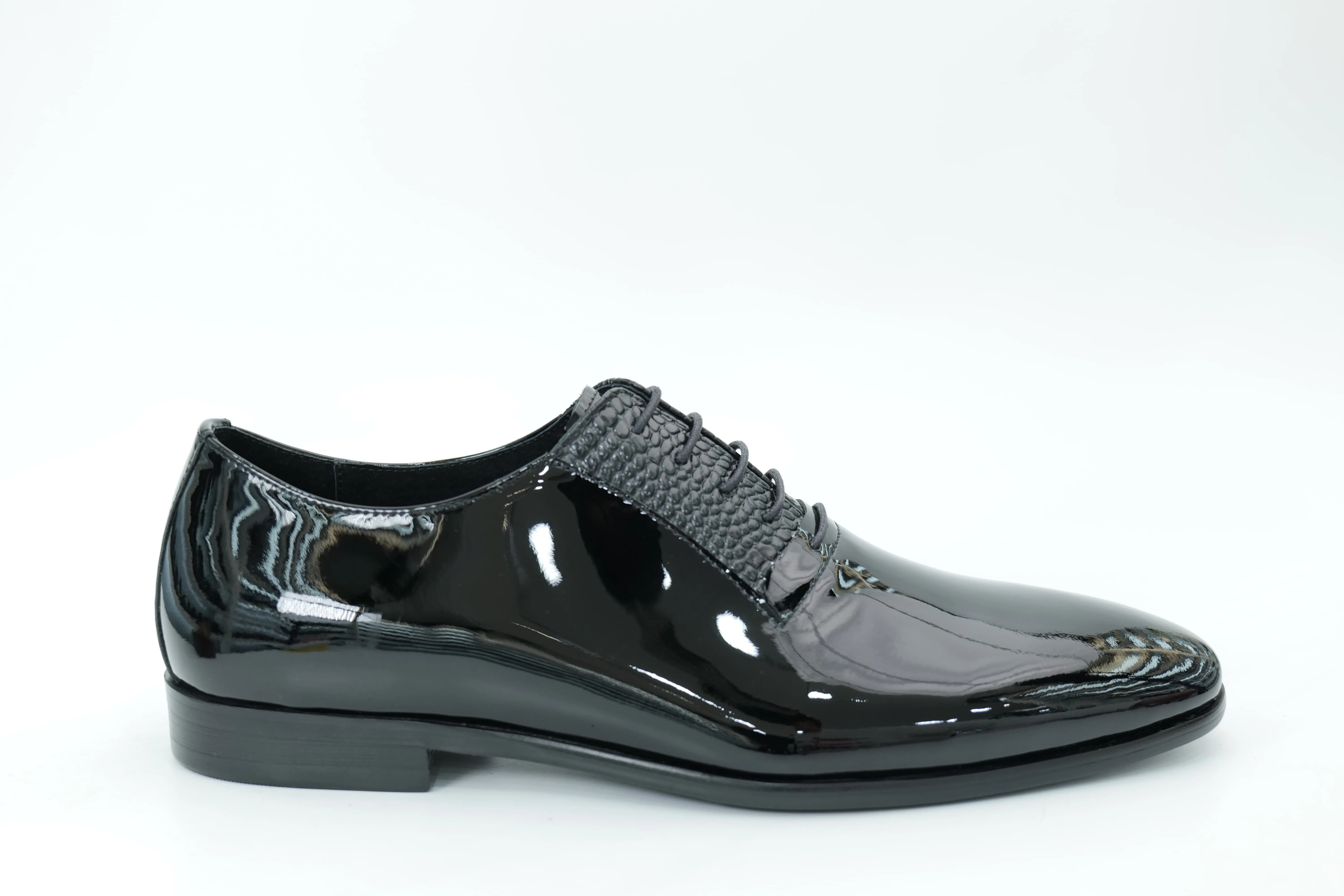 Oxford shoes