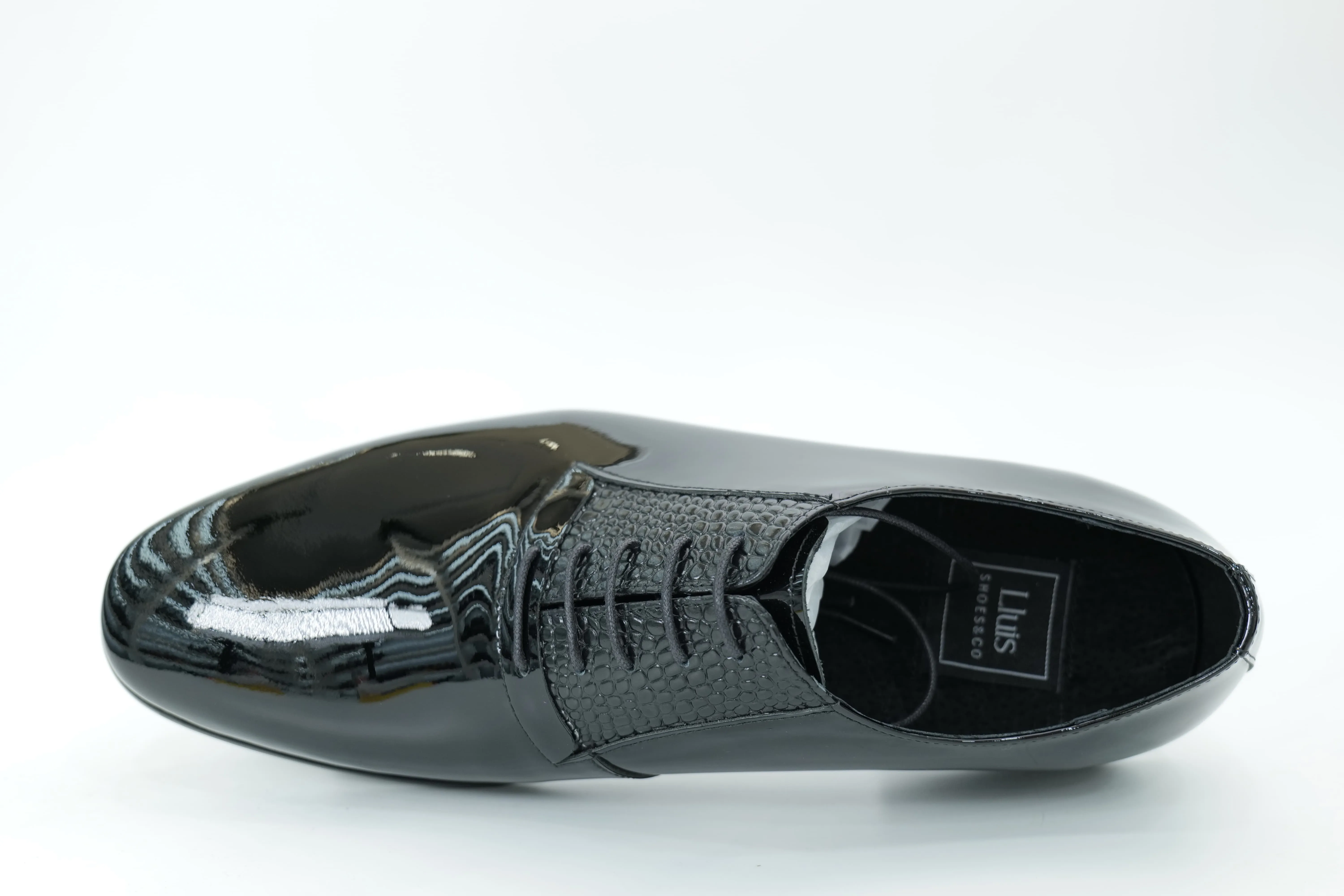 Oxford shoes