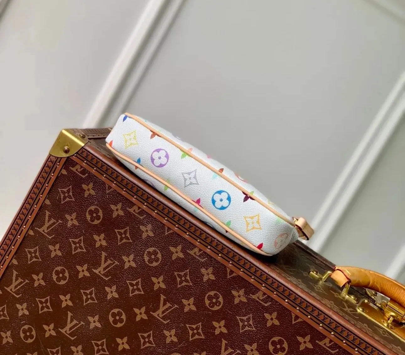 Pochette Accessories