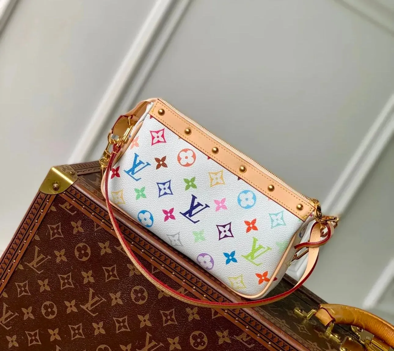 Pochette Accessories