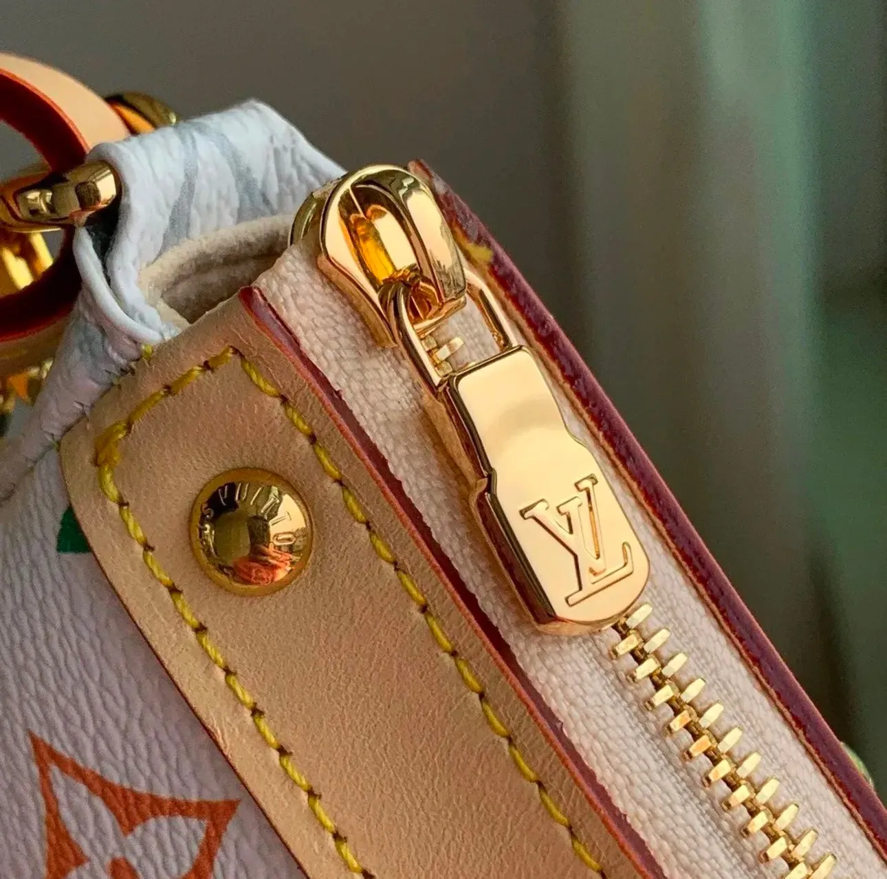 Pochette Accessories