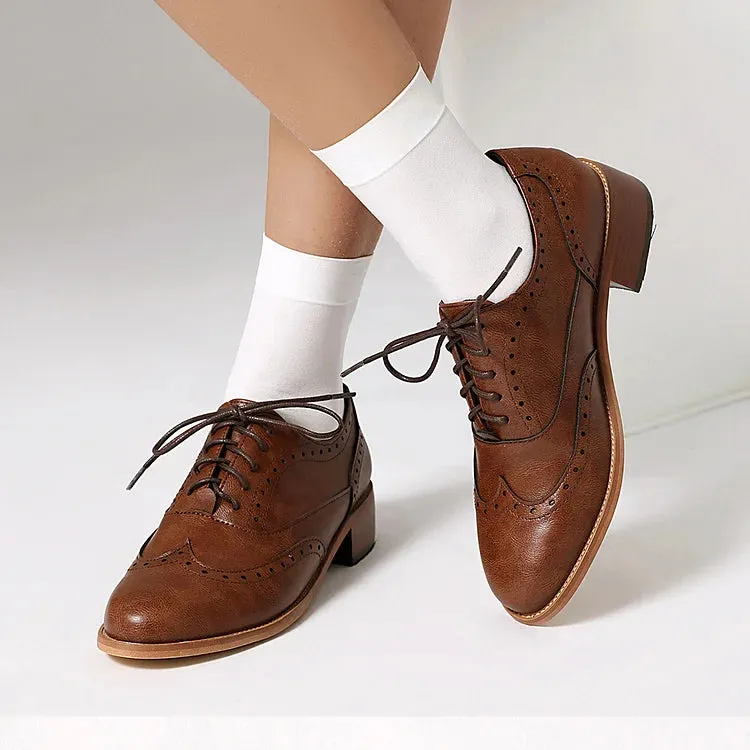 Scarpe Oxford Brogue con lacci e punta tonda e tacco basso a blocco, tinta unita, patchwork 