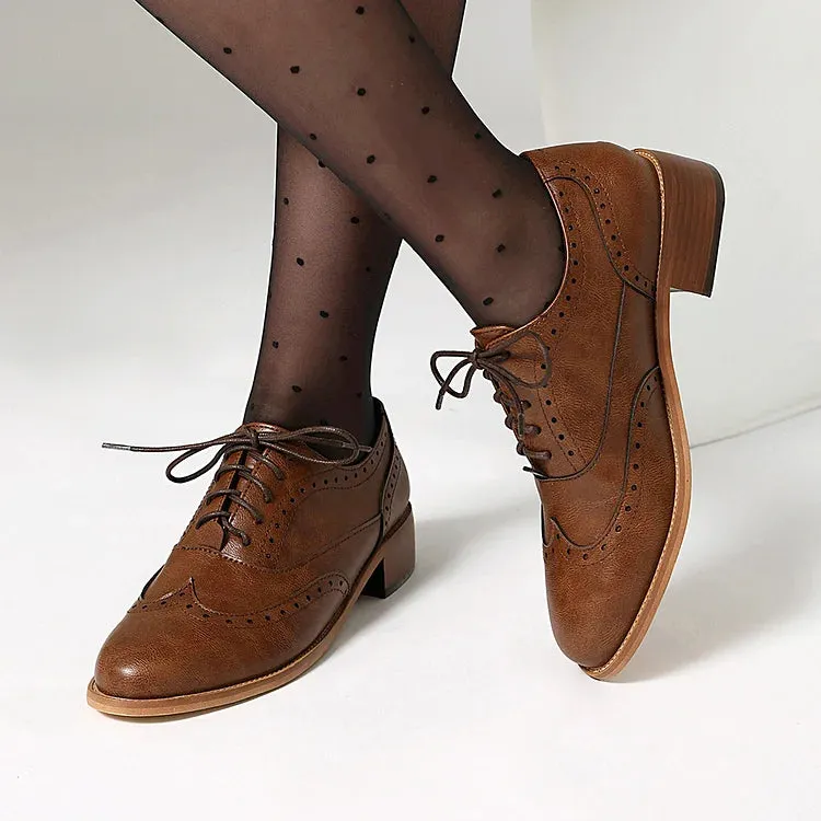 Scarpe Oxford Brogue con lacci e punta tonda e tacco basso a blocco, tinta unita, patchwork 