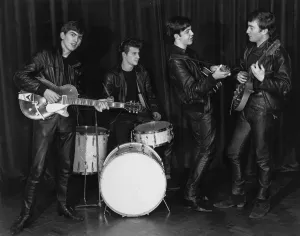 THE BEATLES - BEATLES FIRST PHOTO SESSION - DELUXE SIZE
