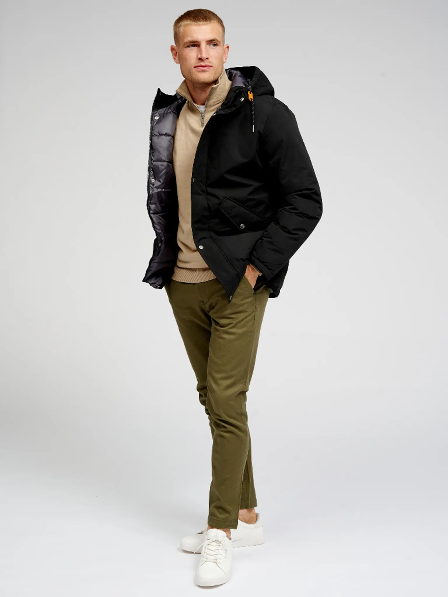 Tiefes Schwarz, Hoher Stil-Parka Jacke