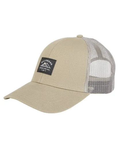 Walled Adiv Trucker