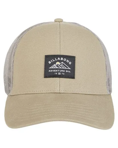 Walled Adiv Trucker