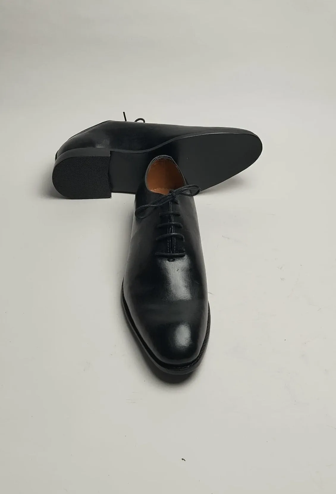 Whole Cut Oxford shoe(Elongated Tip)