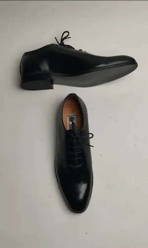 Whole Cut Oxford shoe(Elongated Tip)