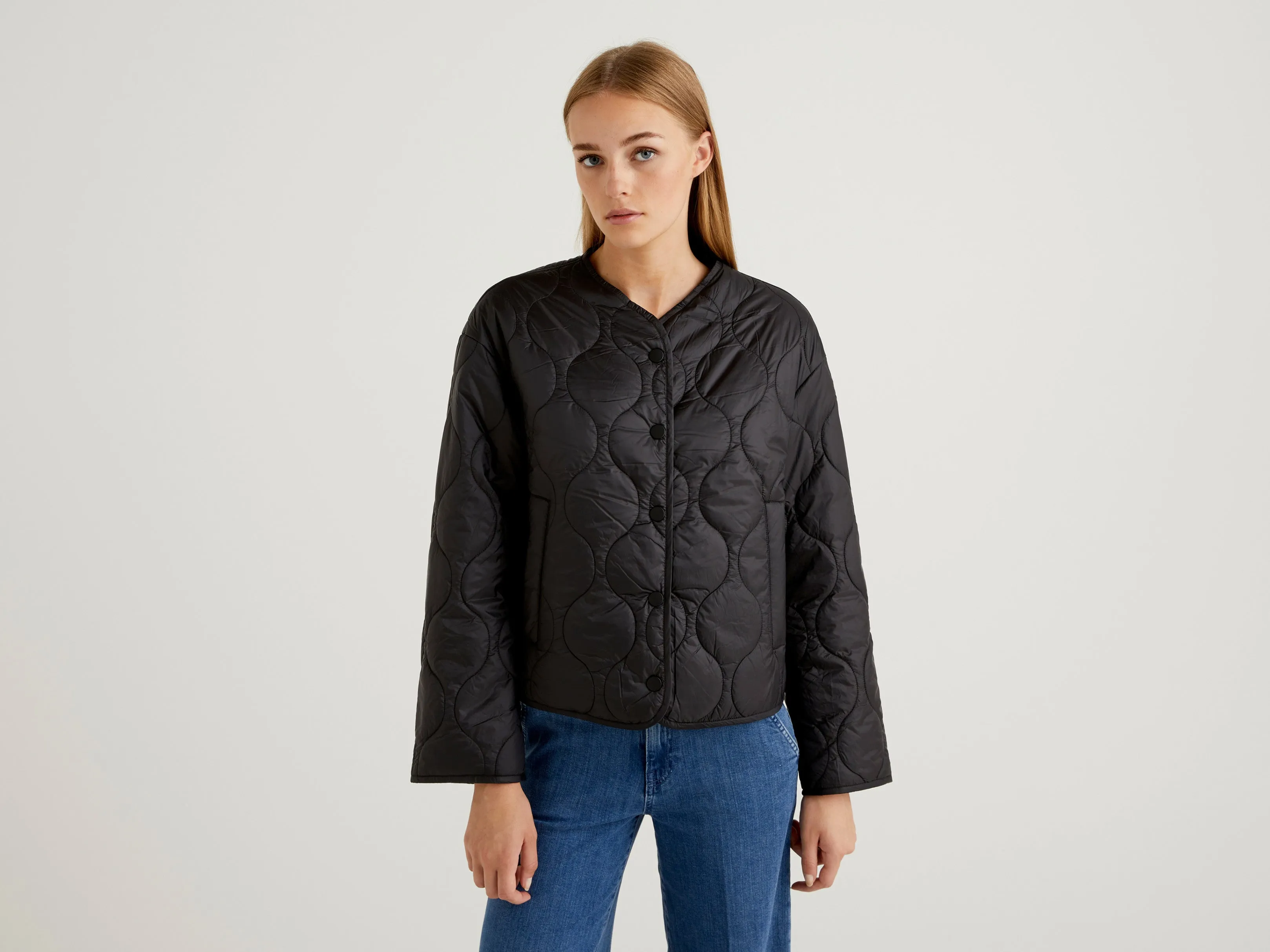 Womens Quilted Button Down V-Neck Jacket